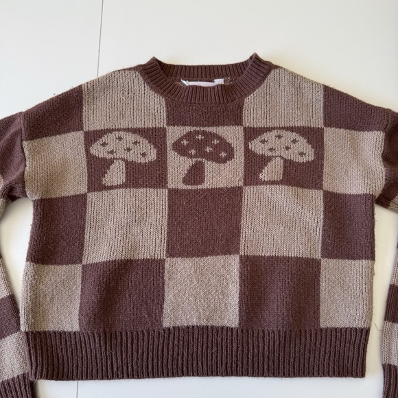 No Boundaries Checkered Mushroom Sweater Juniors Size S 3-5 - Picture 2 of 8
